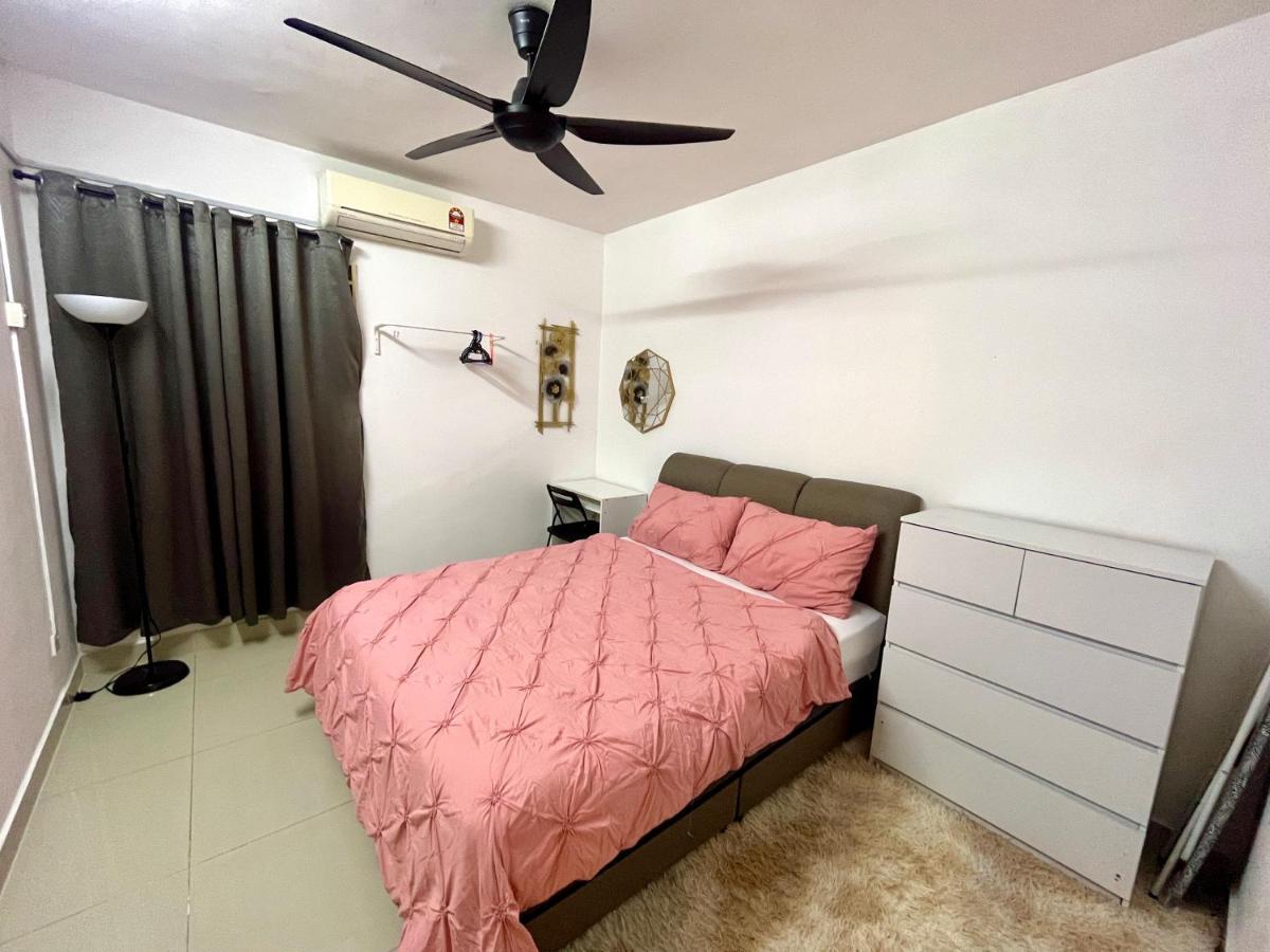 Naura Homestay Selangor Kuala Lumpur Batu Caves Zewnętrze zdjęcie